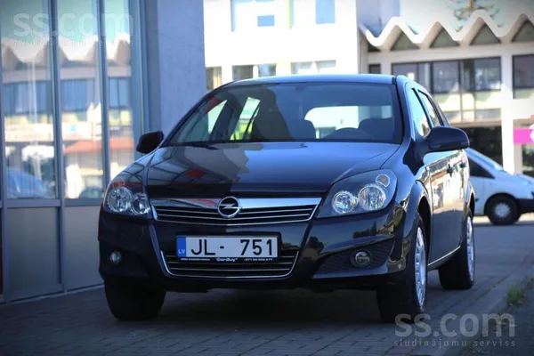 Opel 1.6i/85kW, mehānika, facelift. 