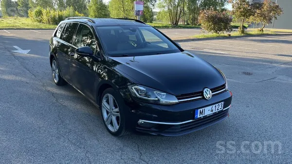 Volkswagen Pārdou Golf 7, 2017. gada ar bagātigu komplektācij