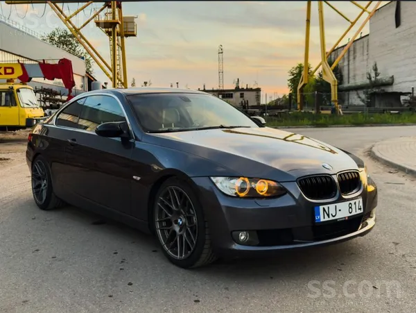 BMW Pārdodu E92 3.0 dīzeli ar manuālo pārnesumkārbu. A