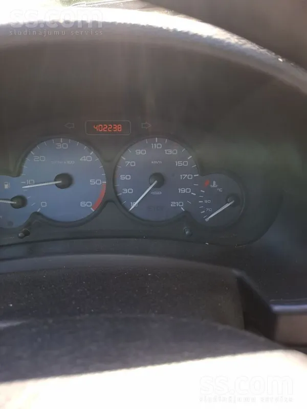 Citroen Pardodu, jo nepieciešams buss. ...