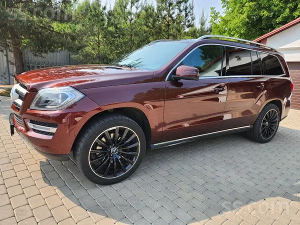 Mercedes Pārdodu auto ļoti labā stāvoklī, oriģināls nobrauk