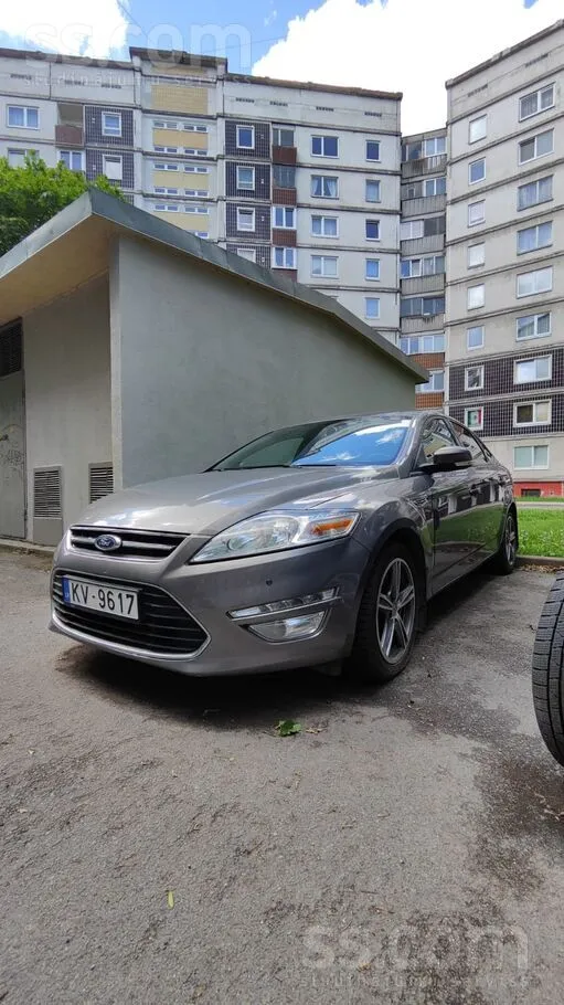 Ford Продается Ford Mondeo в хорошем состоянии. Бензин 
