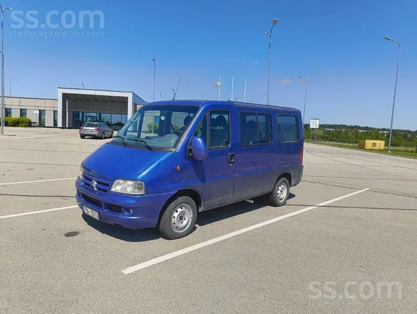 Citroen Mašīna labā tehniskā stāvoklī, daudz kas pārmetinā