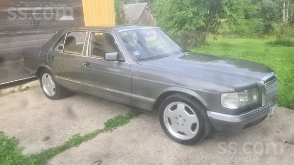 Mercedes Pārdod W126 ar VS statusu. Automašīna no Nīderland