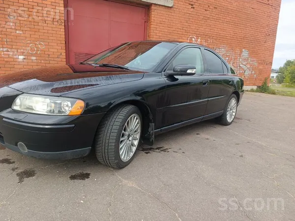 Volvo 2, 4 d. 136 kw. Новый То. , Налог оплачен. Каждый