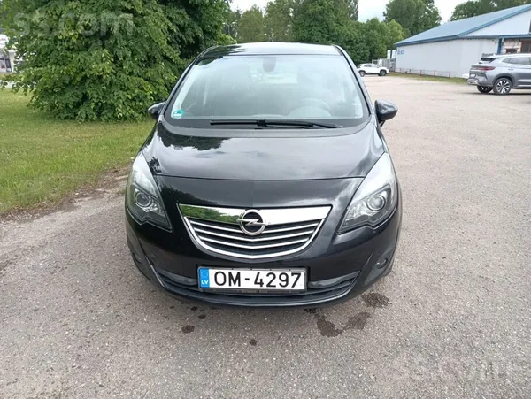 Opel Pārdodu automašīnu labā tehniskā un vizuālā stāvok