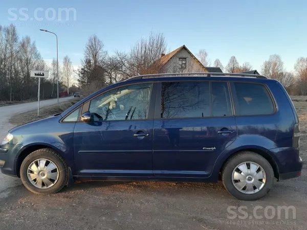Volkswagen Pārdodu labu auto, kuru izmantoju ikdienā. Latvijā