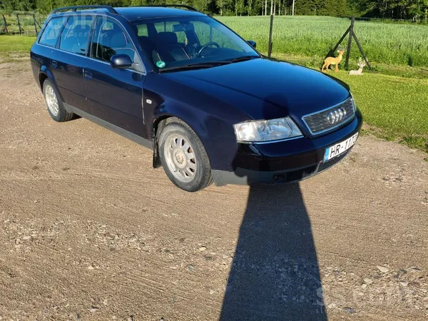 Audi Ir vizuāli defekti. Tehniski atbilst savam vecumam