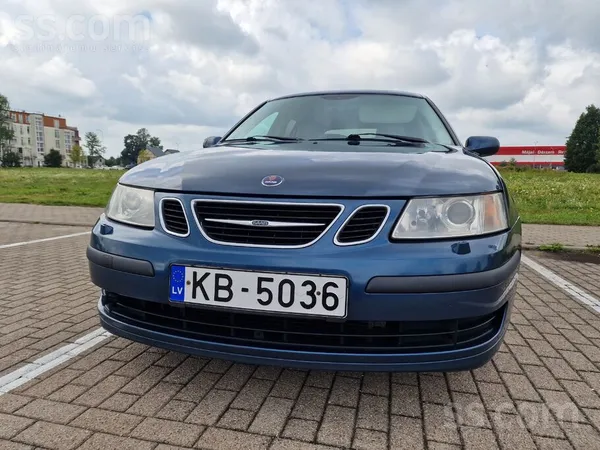 Saab Pārdod mīlētu un koptu Saabiņu Vector 1.9 Tid ar 1