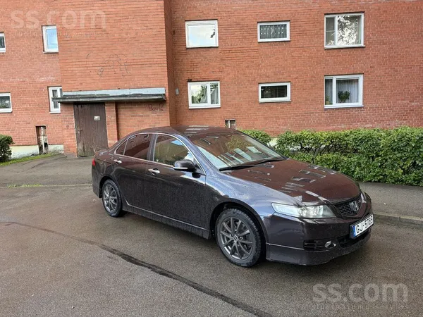 Honda Pārdodu Honda Accord S-Type ar uztiacmo 2.4 I-Vtec