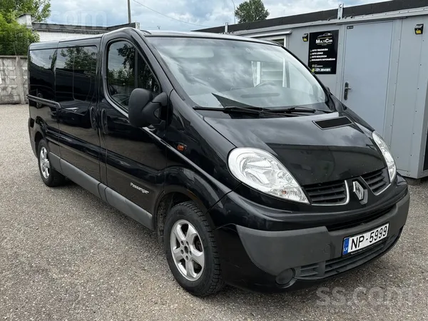 Renault Renault Trafic 2.0Dci 84 kW Long. Тех. осмотр до 1