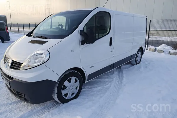 Renault Pārdodu Renault trafic 2012 gada 2.0 dīzelis 84kw 