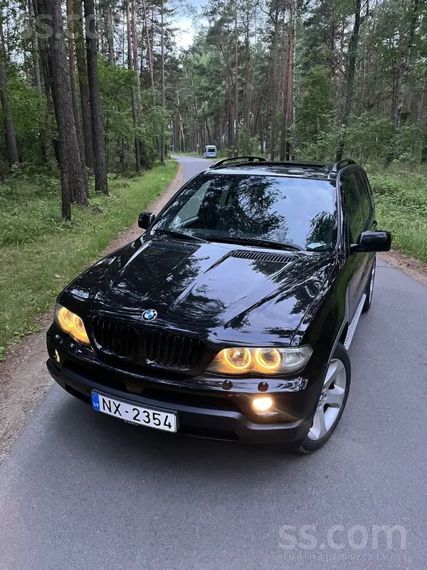 BMW Продаётся машина. 