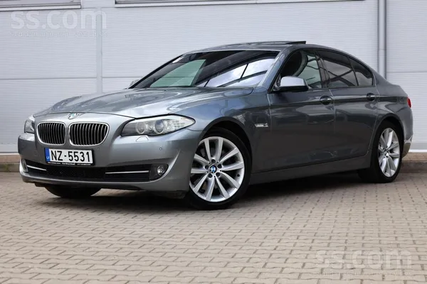 BMW 3.0d, 180kw, automāts, sedans