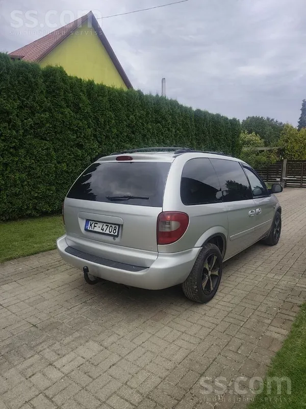 Chrysler 2.8 automāts. tehniski laba stavoklī, nesapuviszie