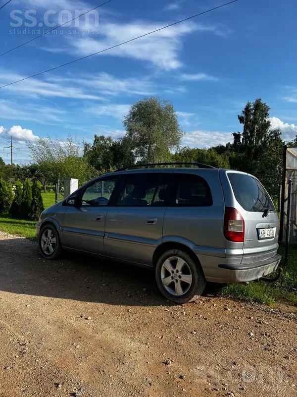 Opel Zafira