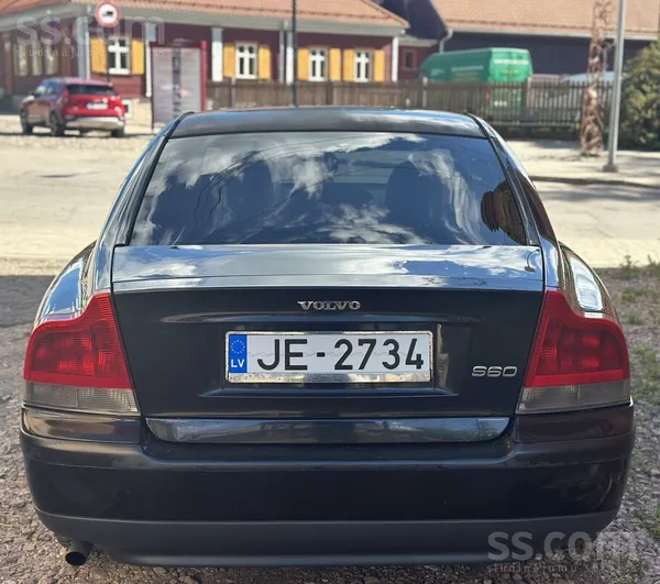 Volvo Volvo S60 2.4 dizelis 2003 gada, 120 kw, manuala k