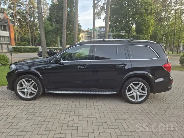 Mercedes Mercedes Gl350 Bluetec, 3.0D V6 (258 ZS / 190 kW),