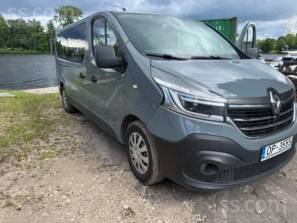 Renault Sakarā ar jauna auto iegādi uzņēmums pārdot Renaul