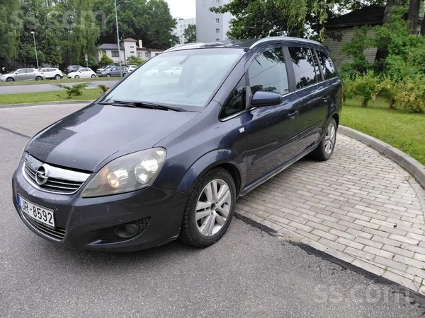 Opel Pārdodu Opel Zafira, 1.7 dīzelis, 92Kw, manuālā 6 