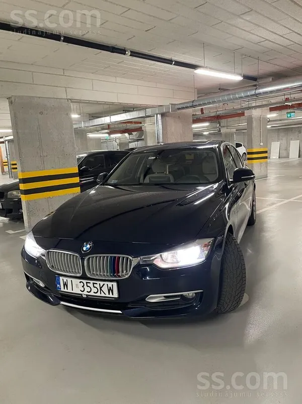 BMW Pārdodu BMW F30 xDrive 320i – 2014. gads 184 ZS La