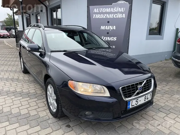 Volvo 2010 Volvo V70 2.0 Dīzeļdegviela 100kw/ 136zs Manu