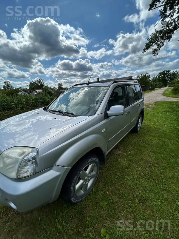 Nissan X-Trail