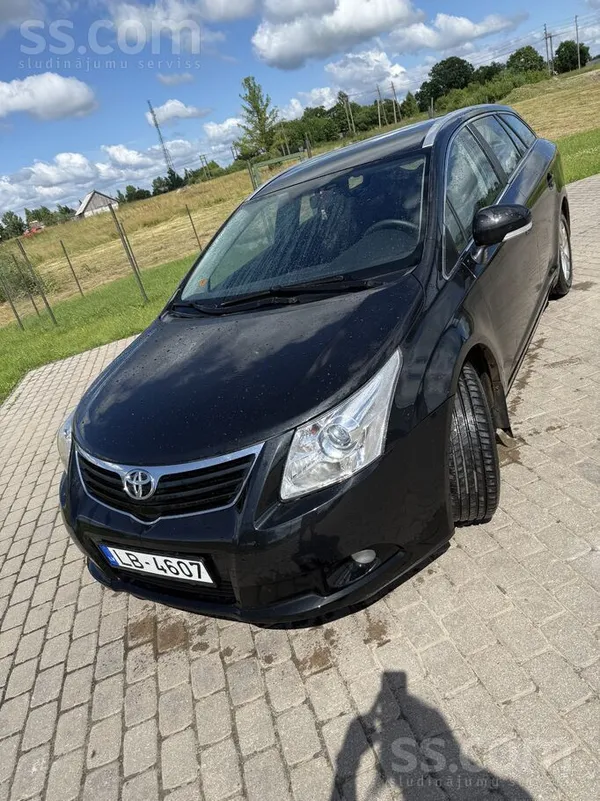 Toyota Pārdodu uzticamu un ekonomisku Toyota Avensis univ