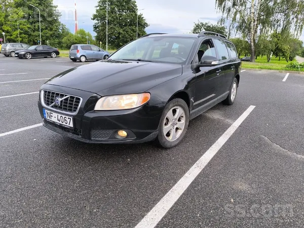 Volvo Pārdodu jo ir iegādāts cits auto. Manā īpašumā 3.g