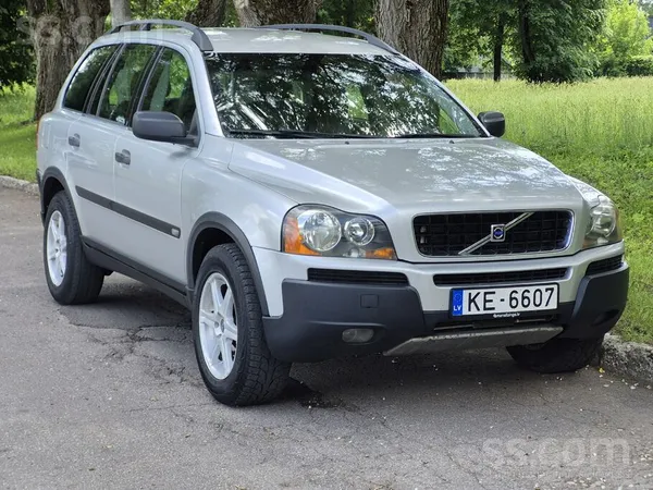 Volvo 2.4D 6-ātr. Mehāniskā ātrumkārba. Labā stāvoklī.
