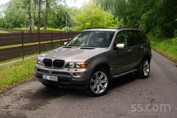 BMW Pārdošanā BMW X5 E53 4.4i V8 Kalaharibeige Metalli