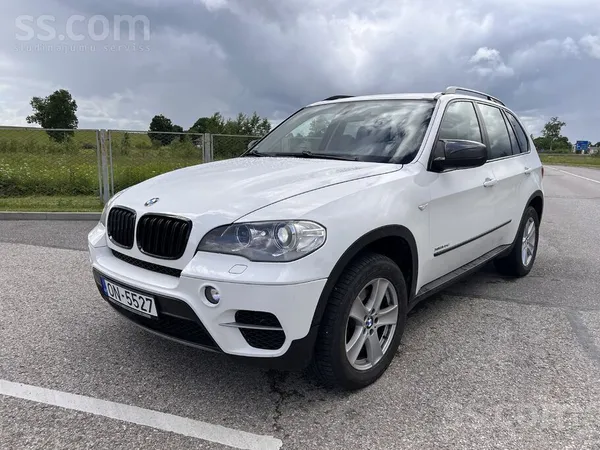 BMW X5 3.0d Xdrive 180kW, orig. 210t. km, pilna servis