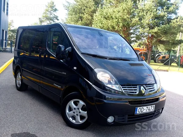 Renault 2.0 tdci 84kw. Black edition pack. 7 vietas. Passe