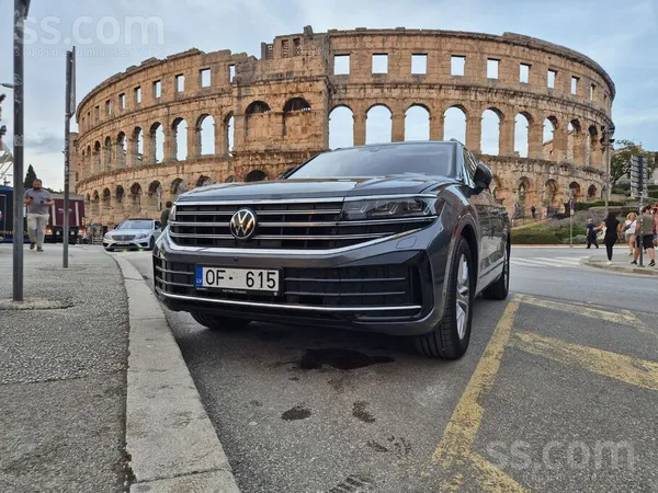 VW Touareg Elegance V6 3.0Tdi 230 zs (170kw) 4motion (4x4) Aut8, Silicon Gre