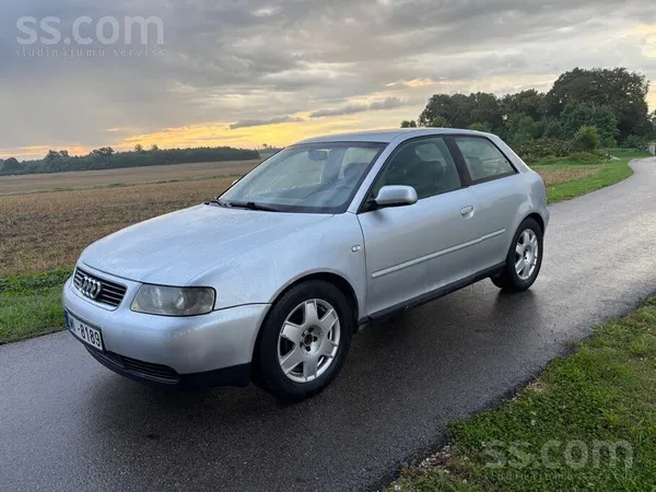 Audi Pārdodu Audi A3 1.6l benzīna dzinējs. Dzinējs klus