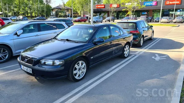 Volvo Pārdodu Volvo S60, 2004. gada, ar 2.4 D5 dīzeļdzin