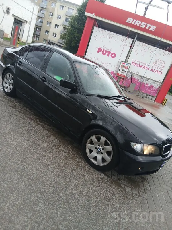 BMW Tiek tirgots bmw braukšanas kārtībā. 