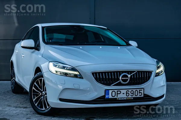 Nīderlandes auto, Volvo / V40 Nordic plus/ 2.0D/88Kw. Automašīna ar oriģināl