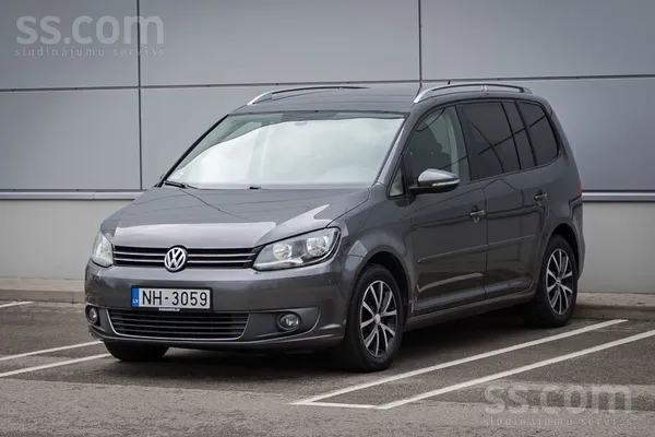 Volkswagen VW Touran Facelifts 1.6 dīzelis 77kW, Automāts. 