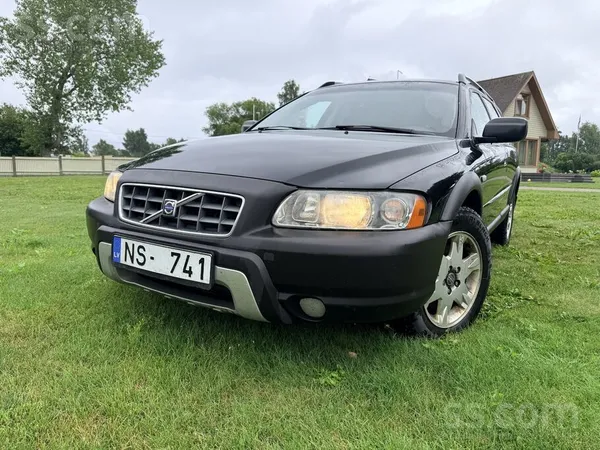 Volvo Volvo Xc70 4x4 2.4D5 Dīzelis 136kw, Latvijā 3.gadu