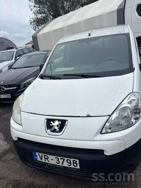 Peugeot Pardod Peugeot Partner. 2012.gada. 1.6 dizelis T. 