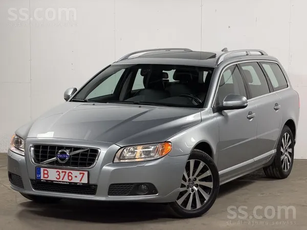 Volvo Volvo V70 ar 5 cilindru 2.0 D4 120kw Volvo dzinēju