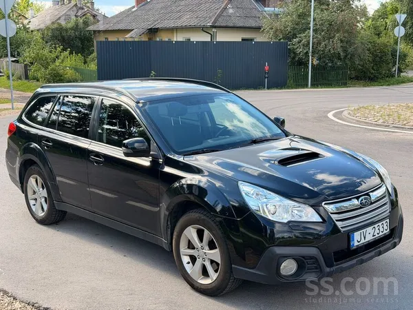Subaru Pārdod Subaru Outback 2.0D, 110 kW, 2015. gads.