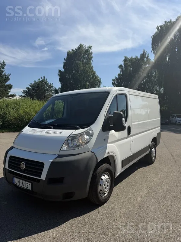 Fiat Uzņēmums pārdod kravas busiņu L2H1. Nav nepiecieša
