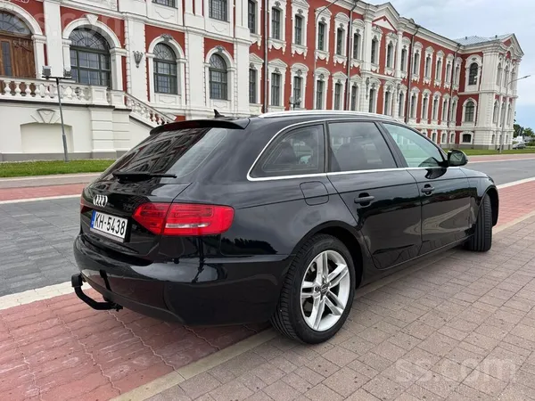 Audi Sakarā ar jauna iegādi tiek tirgots ļoti labs , ko