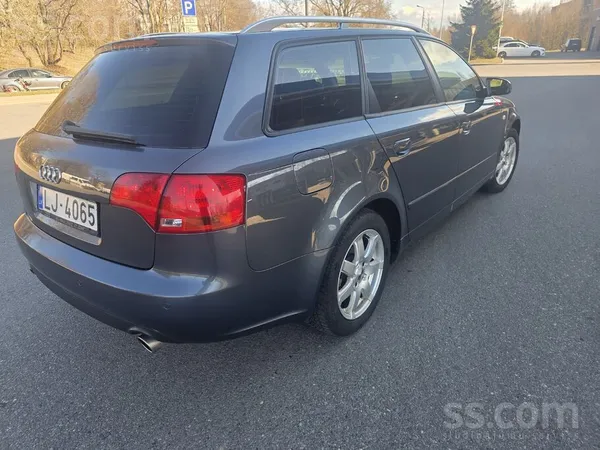 Audi Tiek pārdots Audi A4 1.8T benzīns. Auto ļoti labā 