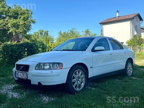 Volvo Vovlo S60, 2.4D (D5 - 120kW), 2005.gada, Ice White