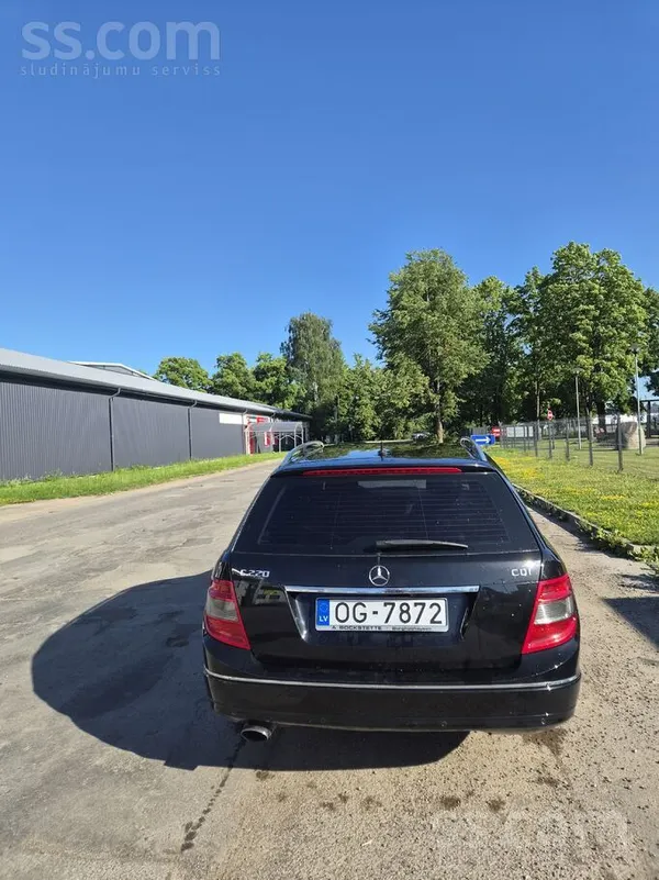 Mercedes Pārdodas 1gadu Latvijā lietots auto. ...