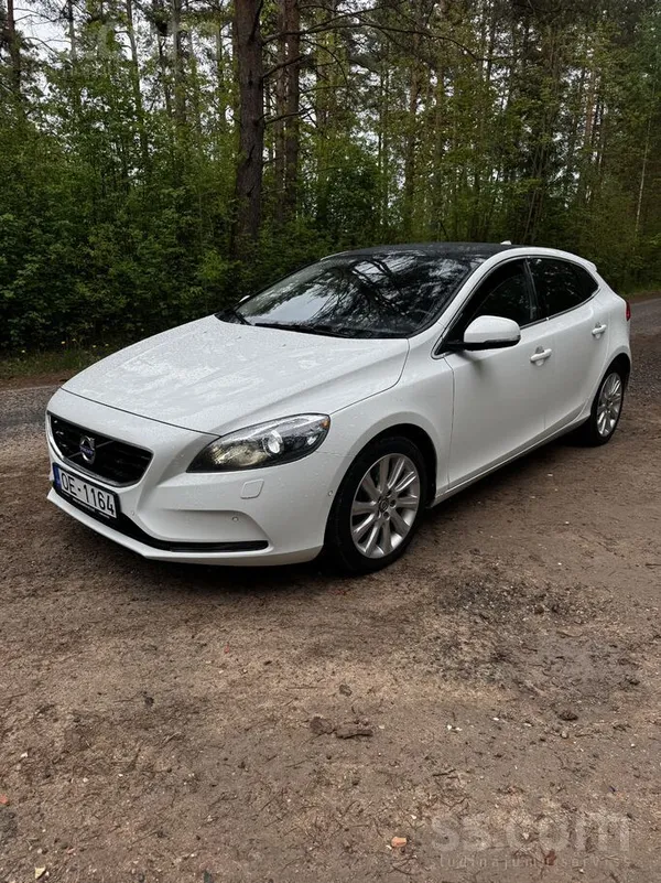 Volvo Jauna TA bez aizrādījumiem. Auto no Norvēģijas. Li