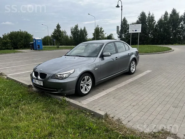 BMW BMW 520d (E60/e61) / Отличное состояние / Обслужен